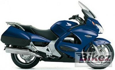 2005 Honda ST 1300 photo